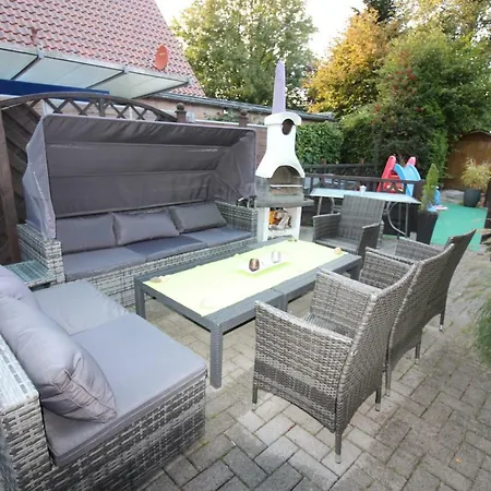 Haus Abbi, Ferienwohnung mit Schwimmbad Hage Exterior foto